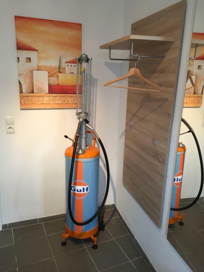 Апартаменти Alte Tankstelle Strassenhaus Екстер'єр фото
